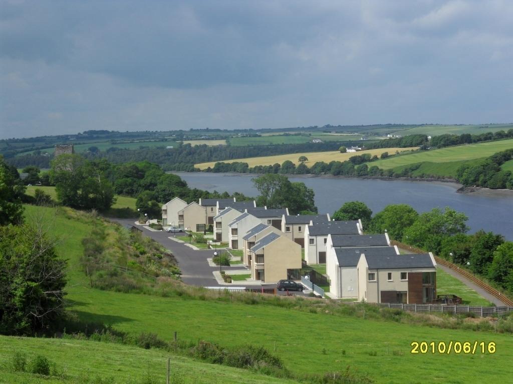 Villa Castle Quay Ballinadee Exterior foto
